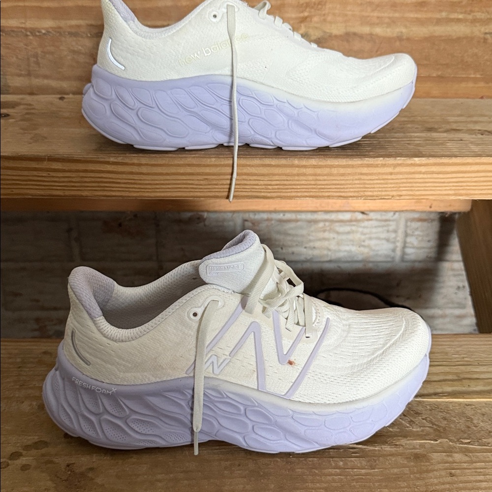 New Balance fresh foam Cream and Light Purple Running Shoes
